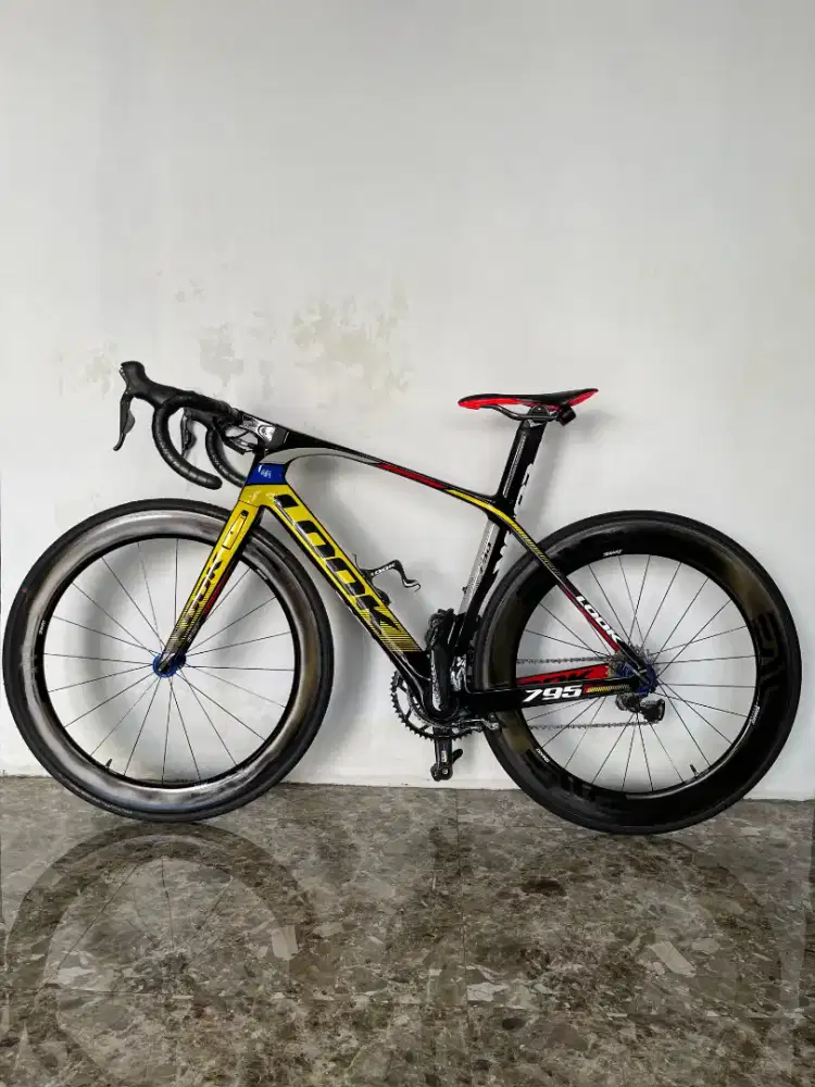 sepeda roadbike Look 795