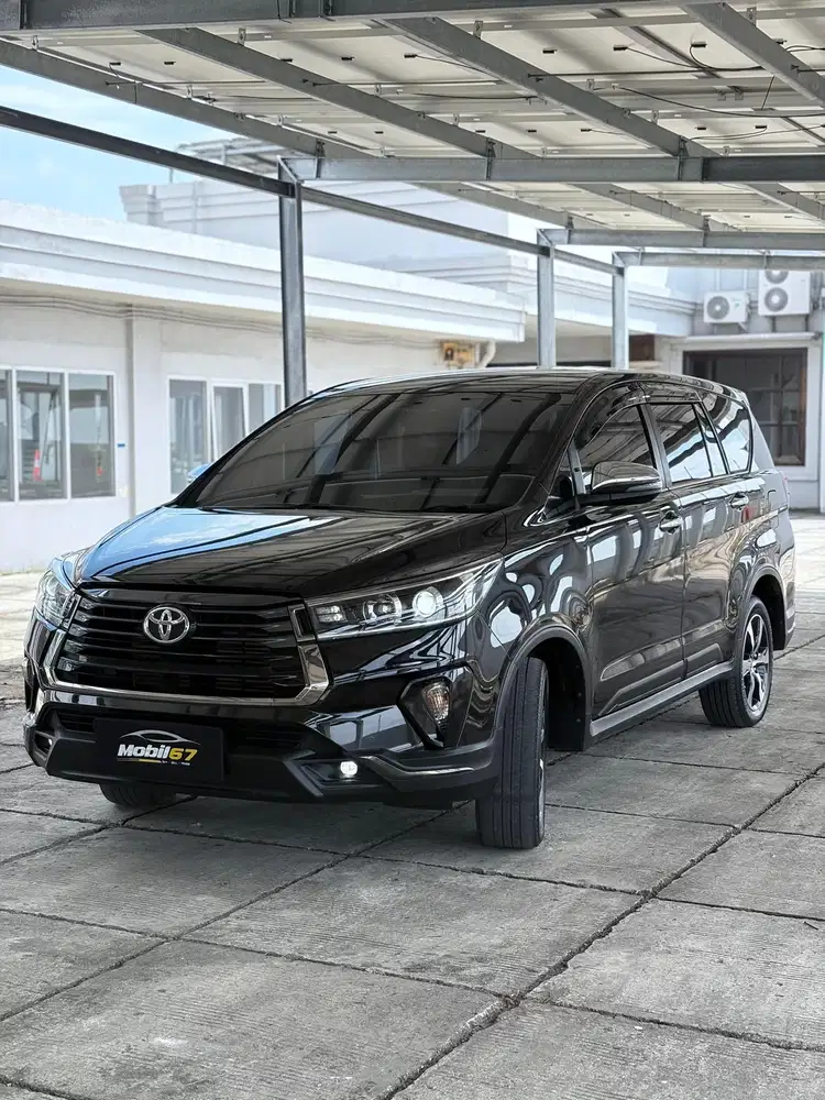 TOYOTA INNOVA VENTURER DIESEL 2022 LAST EDITION