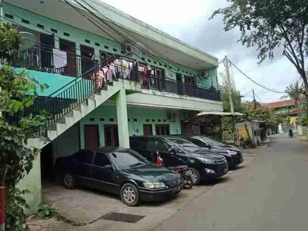 Dijual 7 unit kontrakan full terisi semua, omset perbulan 8 jutaan di Cipayung Jakarta Timur