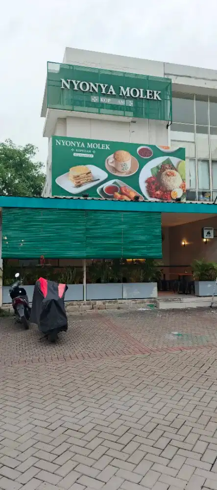 lowongan kerja waiters/helper dapur/kasir/produksi lutti