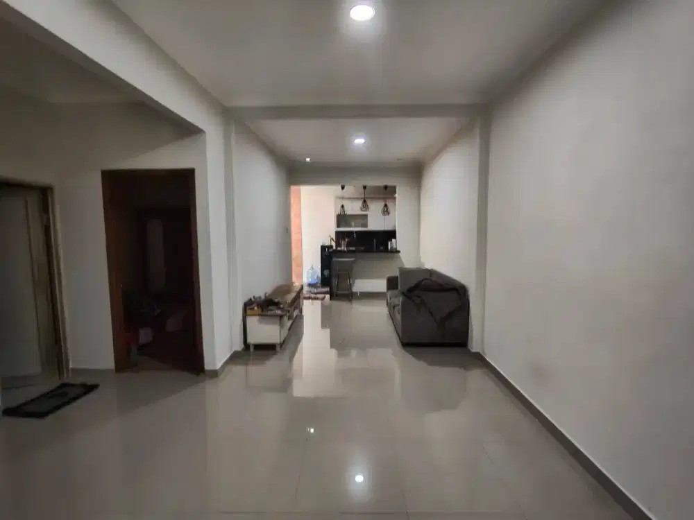 Jual Rumah Full Renov