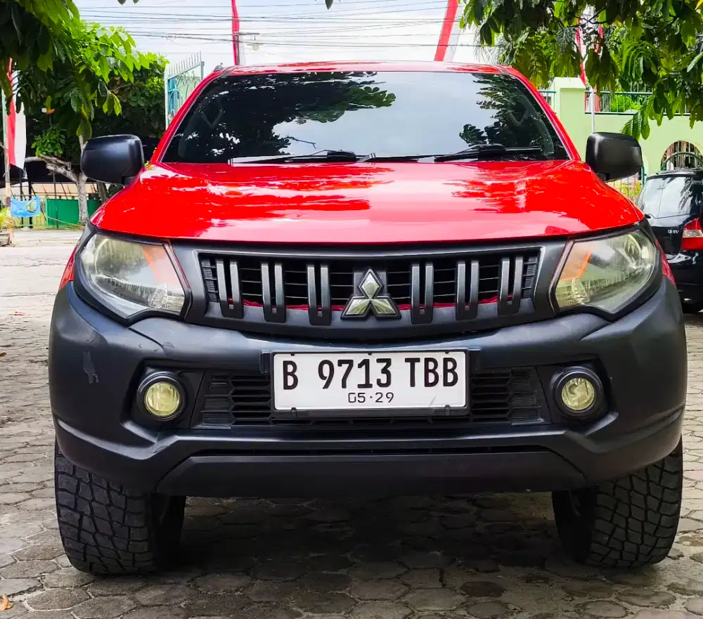 Mitsubishi triton Hdx pemakaian pribadi