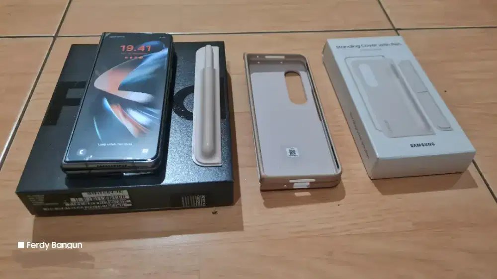 Samsung Galaxy ZFold 4 512Gb Mulus n Murah