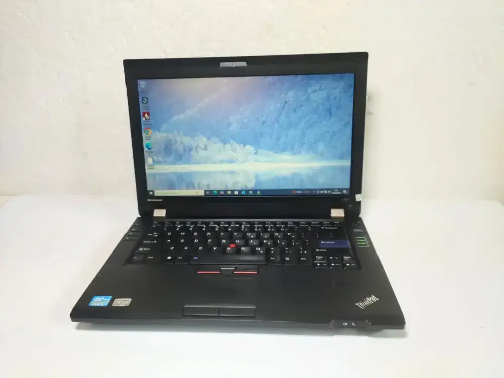 B1079 Lenovo Thinkpad L421 core i5-2450M Ram 4GB baterai baru