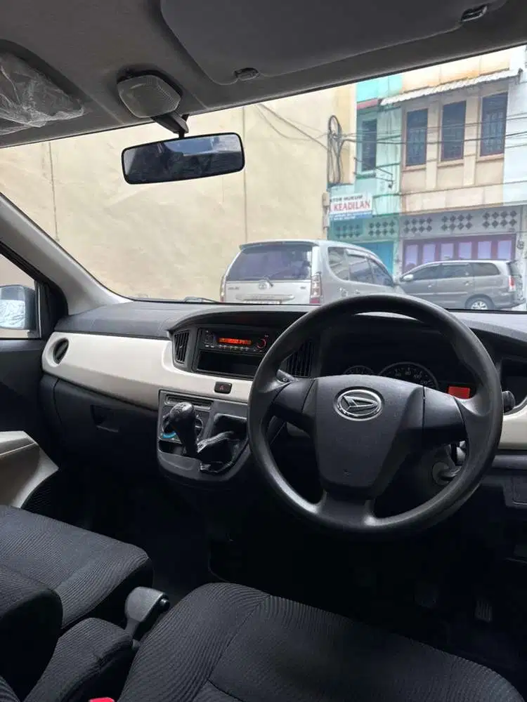 Daihatsu Sigra 2017 Bensin