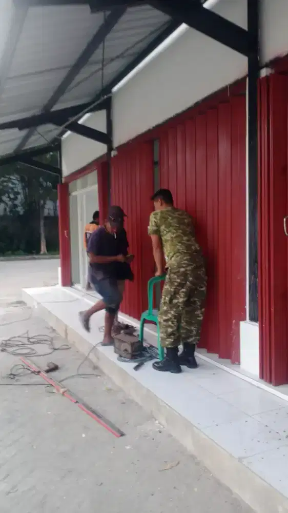 pintu harmonika
