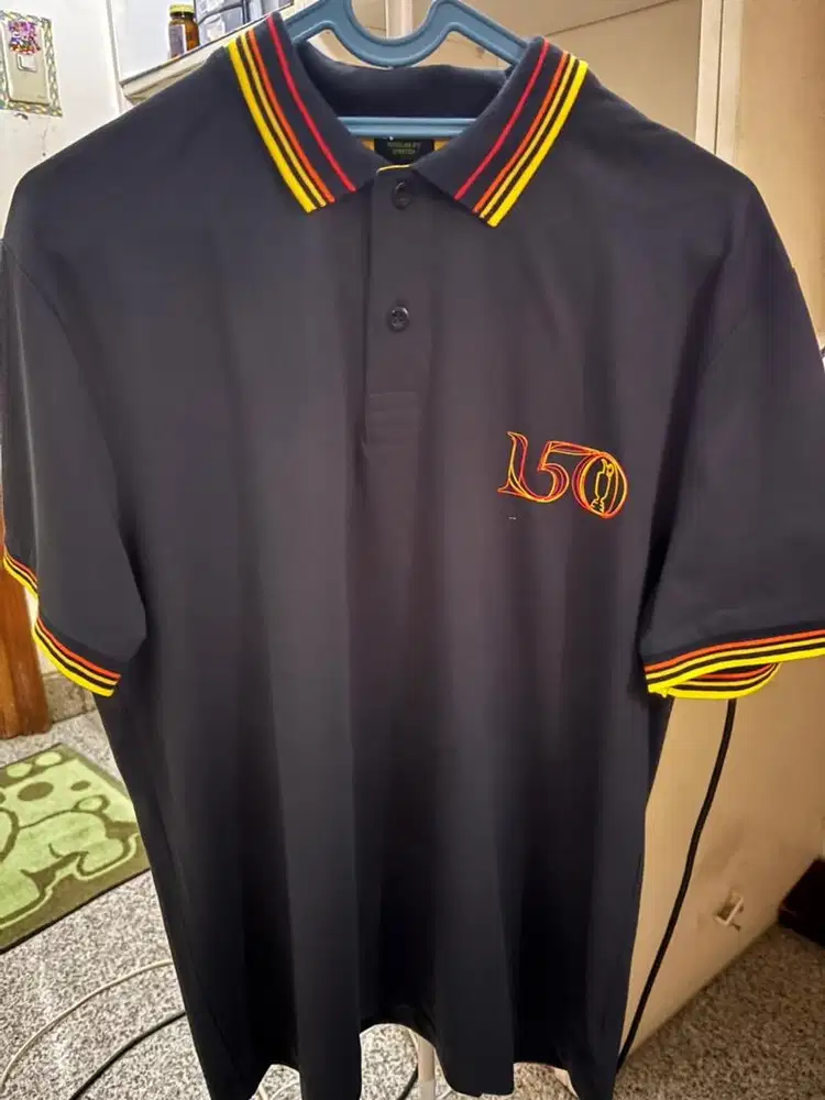 Baju Hugo Boss Regular Fit Size M