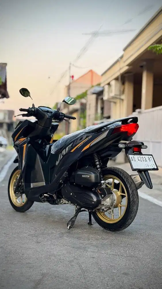 HONDA VARIO 125 SPECIAL EDITION