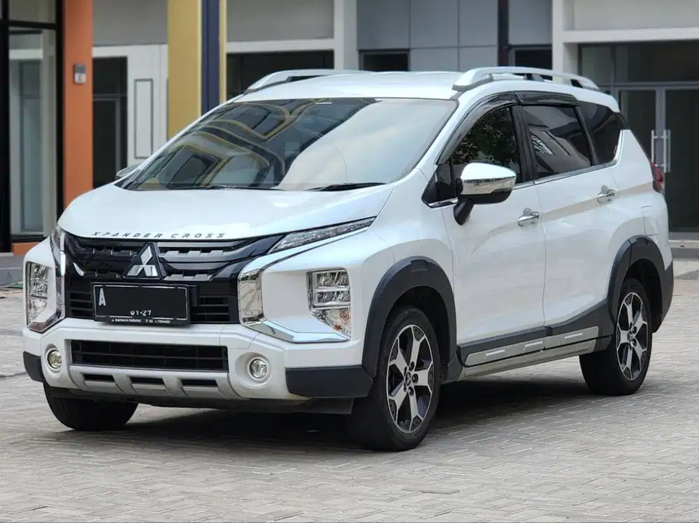 Mitsubishi Xpander Cross AT