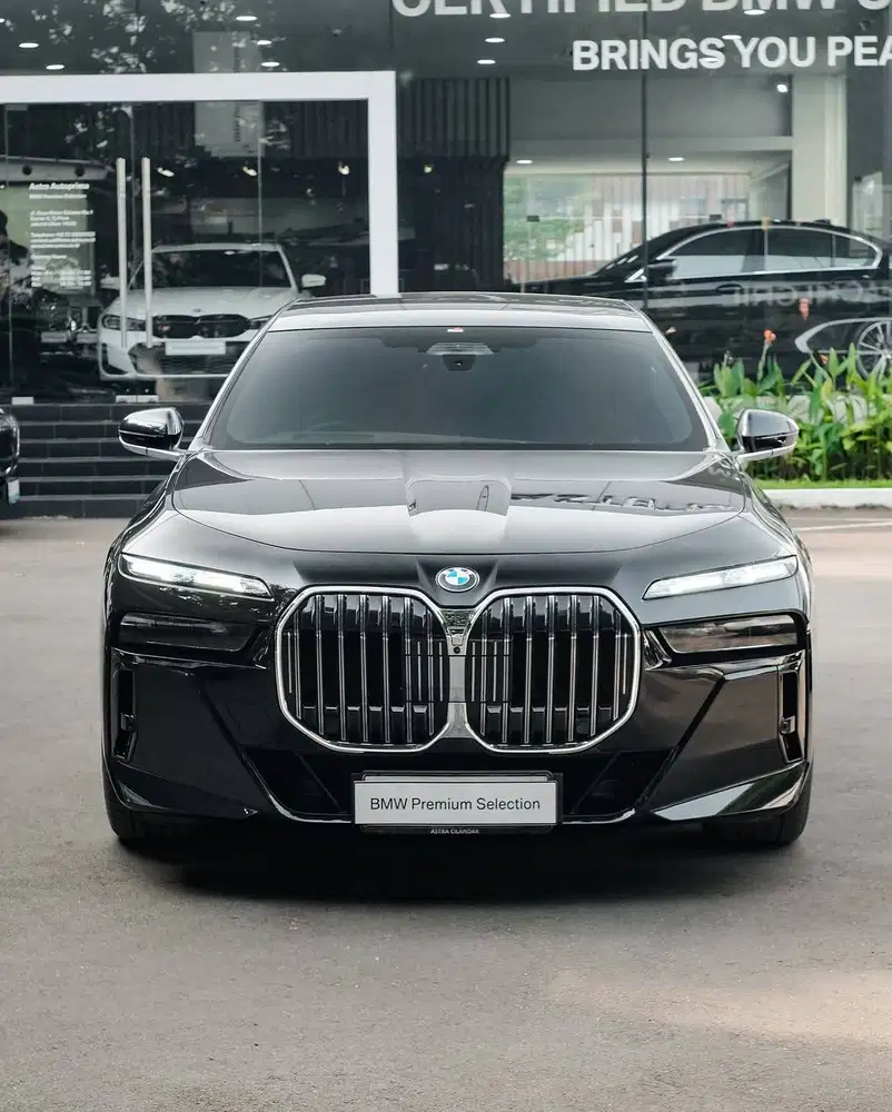 CARA PALING SPORTY MENIKMATI KENYAMANAN. JARANG ADA! 2024 735i MSPORT