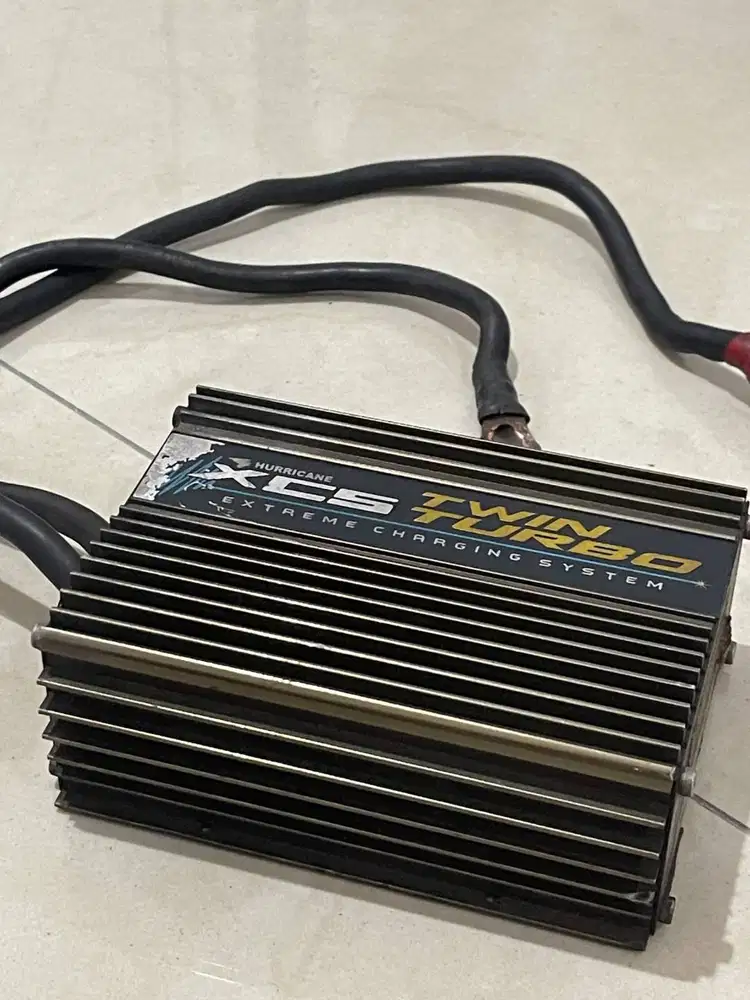 HURRICANE XCS TWIN TURBO ORI Charging system
