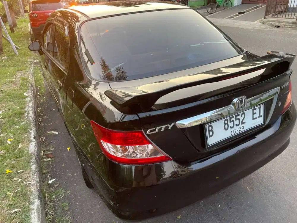 Honda City Matic Vtech 2004 Bensin