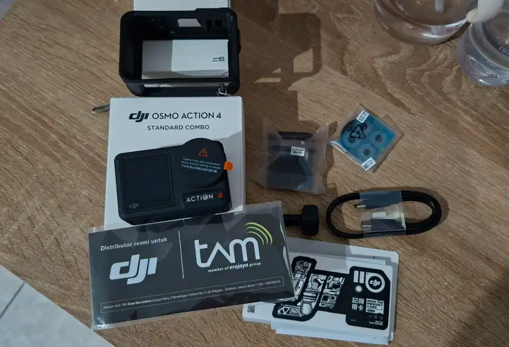 Kamera Dji action 4 baru buka kardus