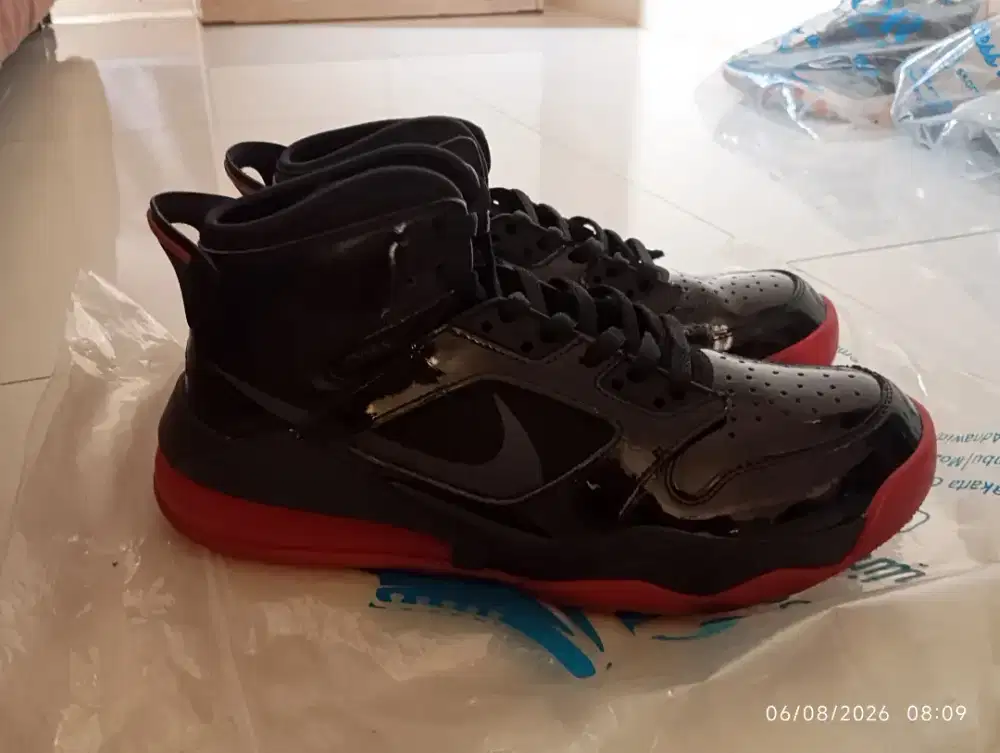 Jual Sepatu belas Nike Dan Converse 4 Pasang
