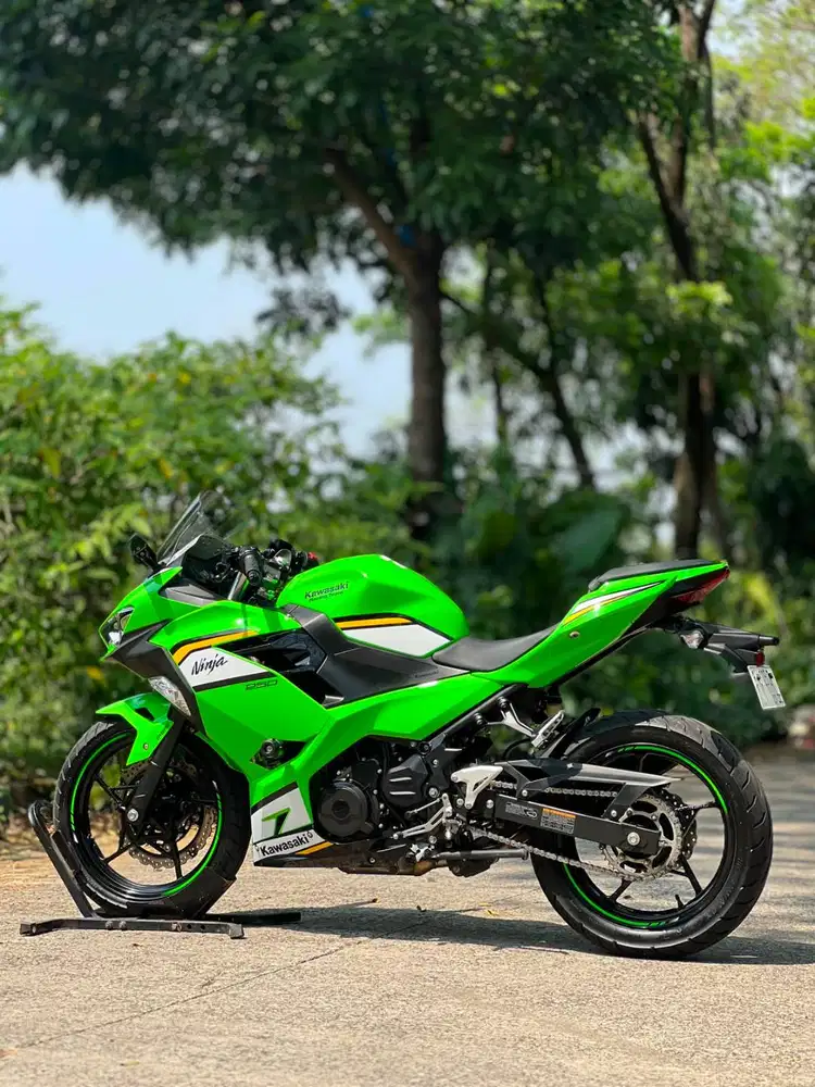 KAWASAKI NEW NINJA 250 FI ABS KEYLESS 2025 HIJAU KM 3K TAX ON SUPERB