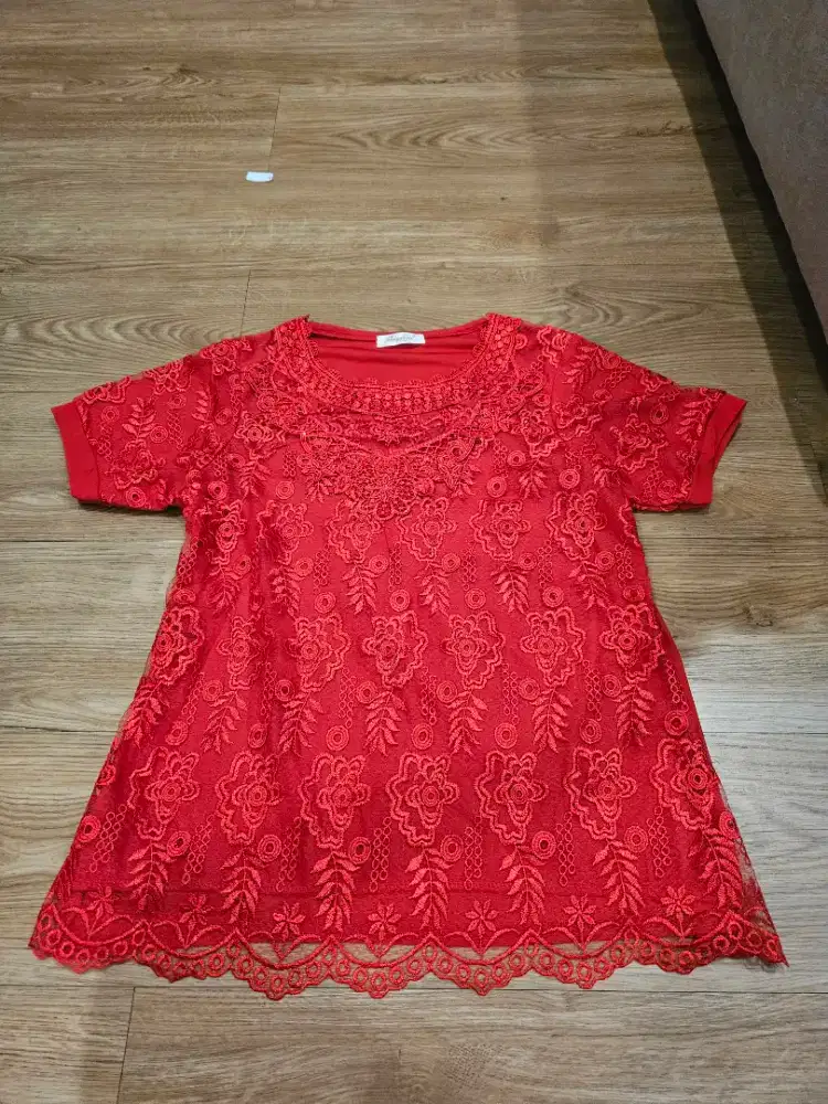 Baju Pesta / undangan lingkar dada +/- 97 cm