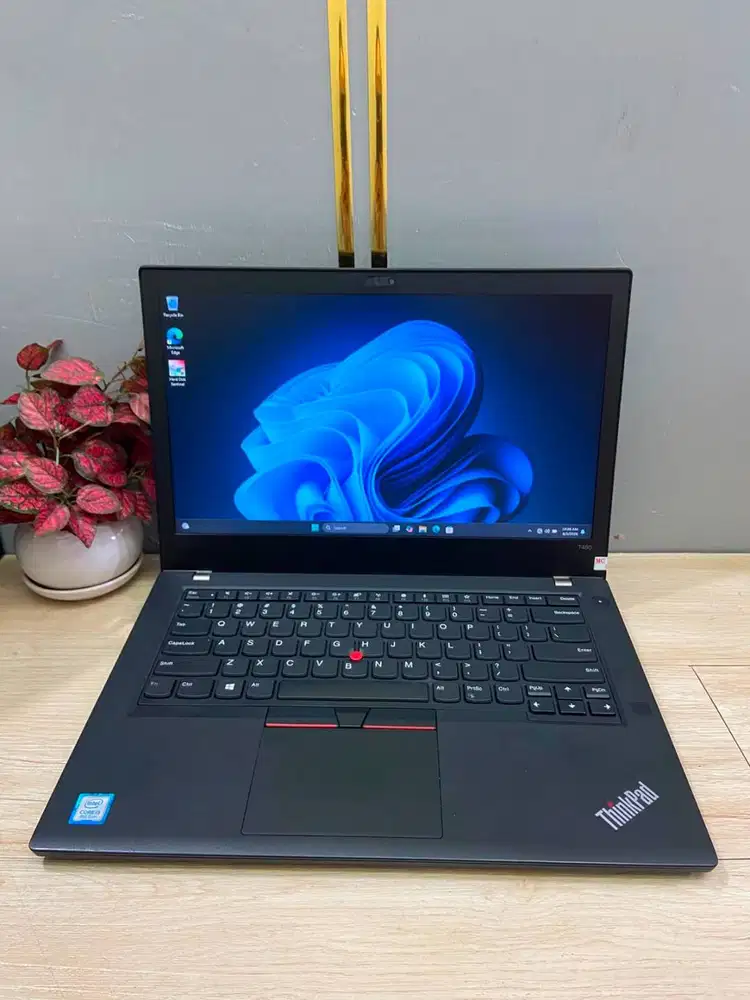 Laptop Lenovo Thinkpad T480 Core i5-8250U RAM 8GB Layar 14inch N-ETM