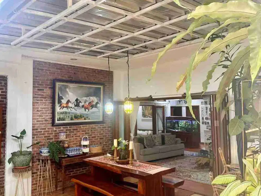 Rumah Dijual Siap Huni di Leuwinanggung Cibubur – SHM, Garasi 5 Mobil, LT 518 m²