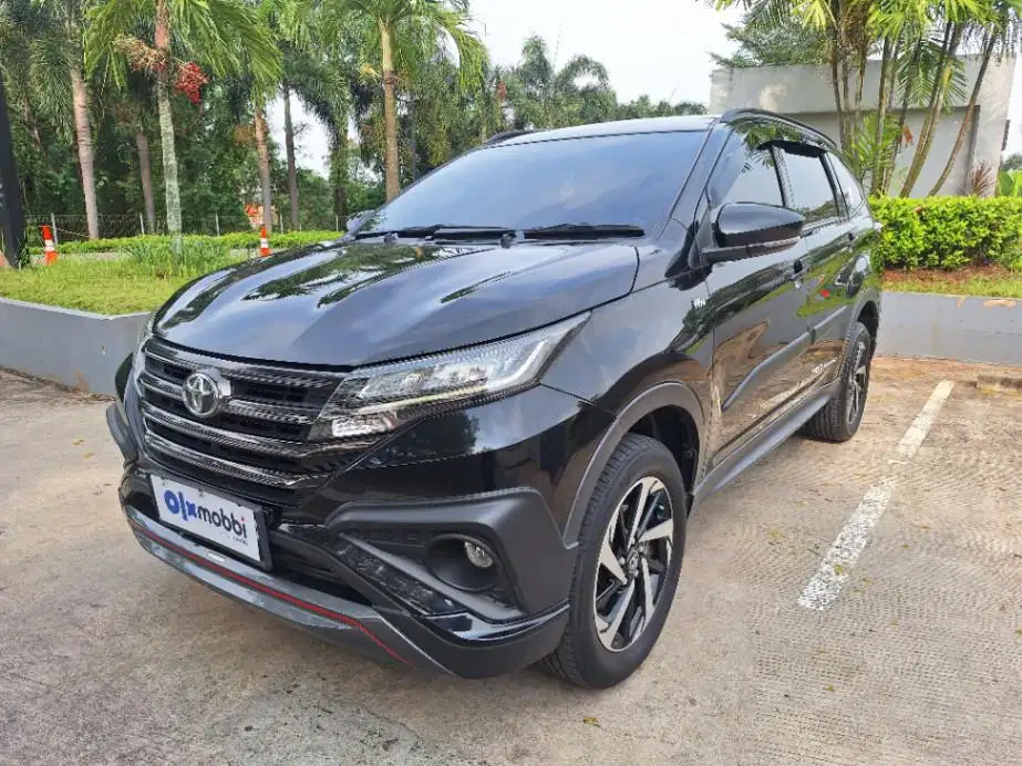 DP Murah Toyota Rush  1.5 S Bensin-AT 2021 Hitam