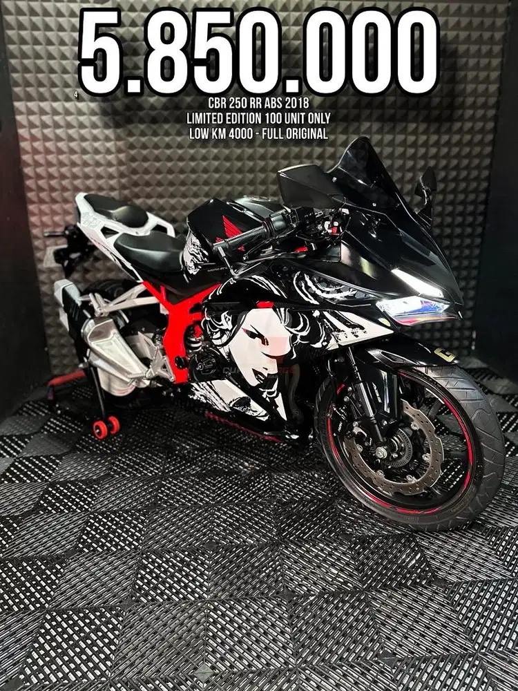 CBR 250 RR OR CBR 250RR ABS 2018 KABUKI LOW KM 4XXX FULL ORIGINAL BRO
