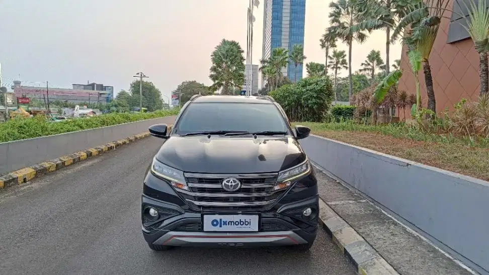 LOW DP Toyota Rush 1.5 TRD Sportivo Bensin-AT 2019 FYF