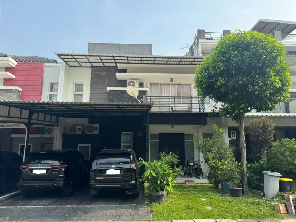 Dijual Rumah di Golf Lake. Luas 200m 2.5 Lantai