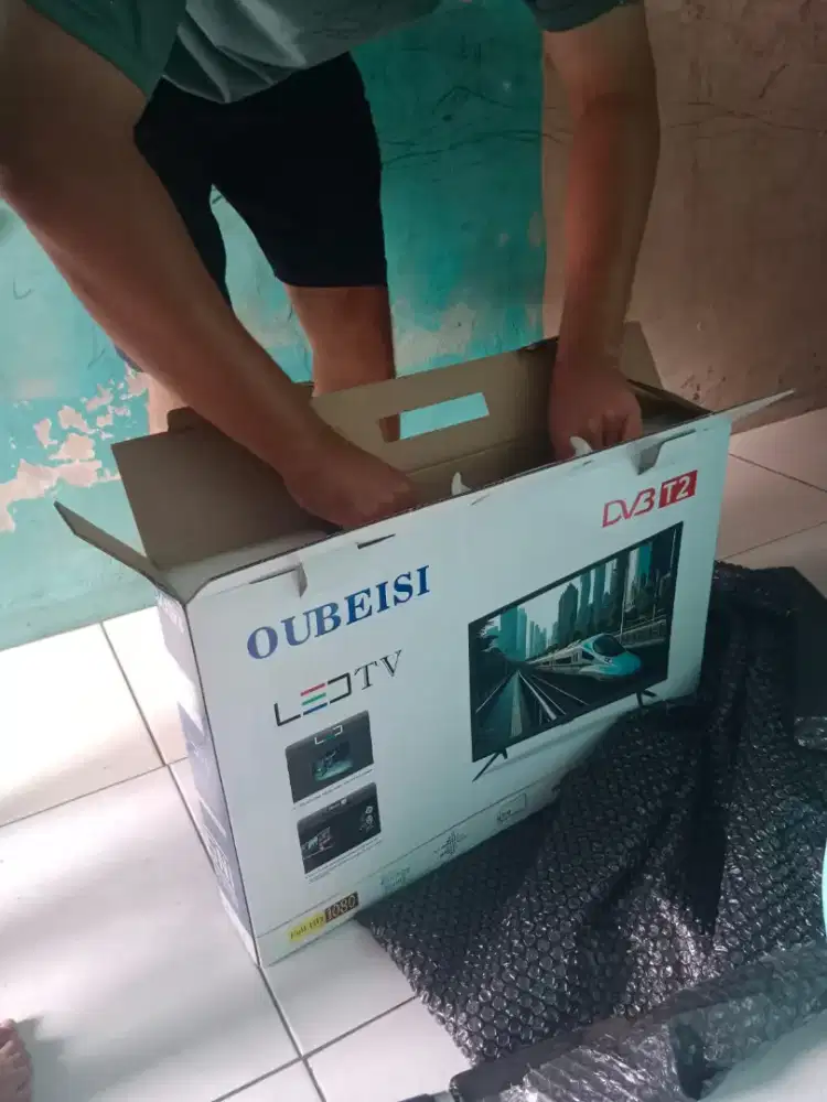 Tv LED 25 inci merek oubeisi