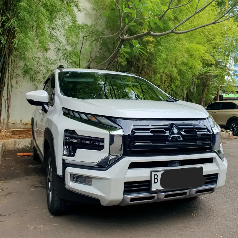 Km 20 ribuan! Mitsubishi Xpander cross premium AT 2023