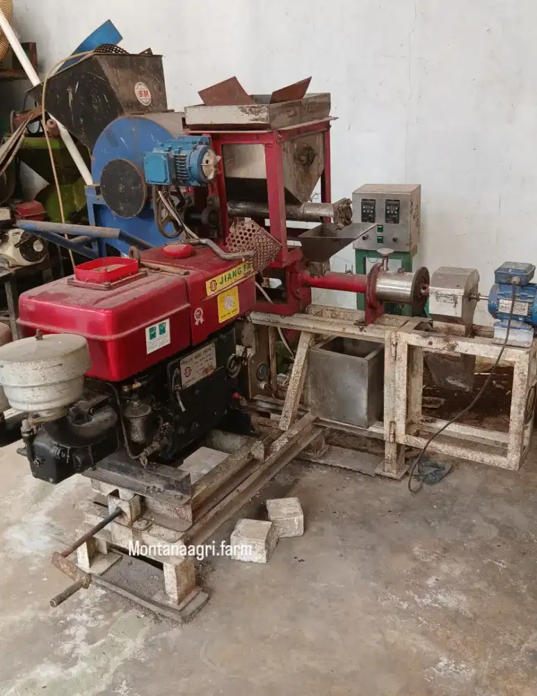 Mesin penggiling pelet JIANG FA ZS1115D