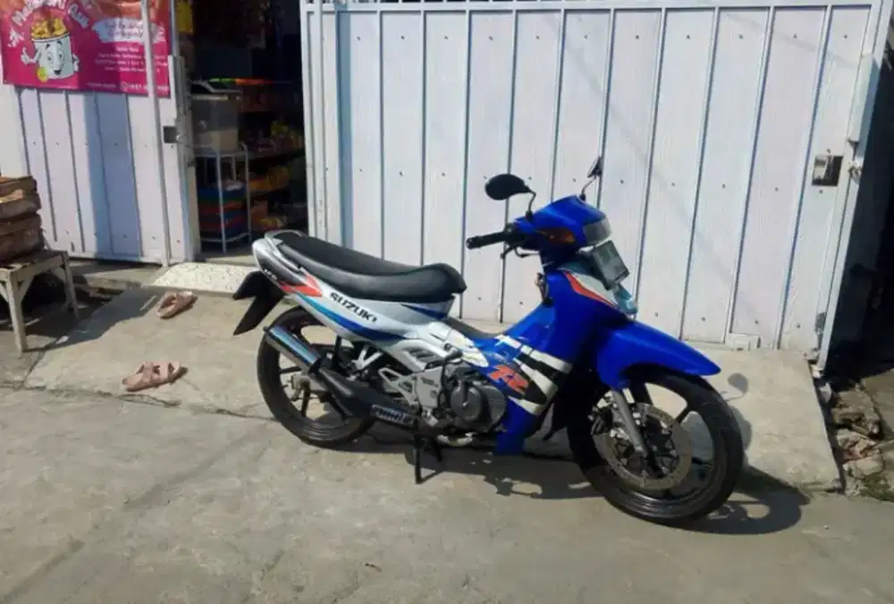 Suzuki satria 2002