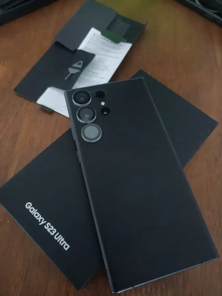 Samsung S23 Ultra 12/256  (SEIN)