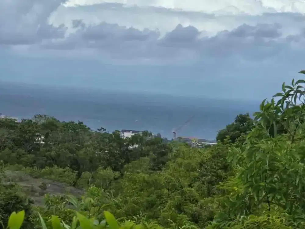 Lahan kosong disewakan dan dijual dengan full view laut,dekat dengan pantai lokasi cemongkak Bingin.