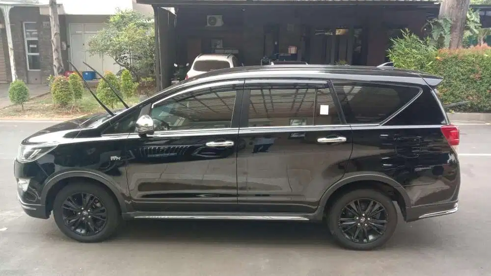Toyota Kijang Innova 2019 Bensin