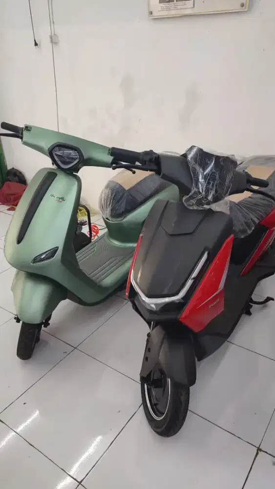 Uwinfly T78B dan T78C