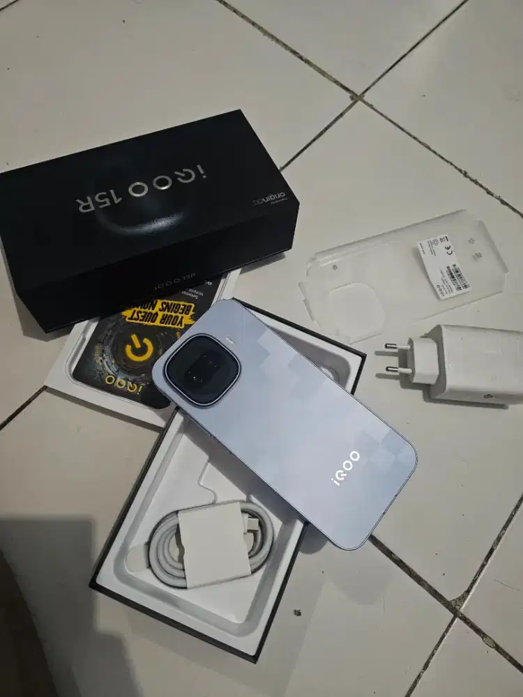 IQOO 15R 8/256 Resmi Indonesia