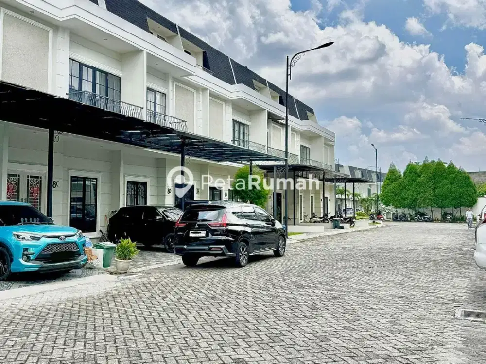 DIJUAL JALAN PATRIOT KOMPLEK GRAND PATRIOT PALACE - DAERAH SUNGGAL (NURI)