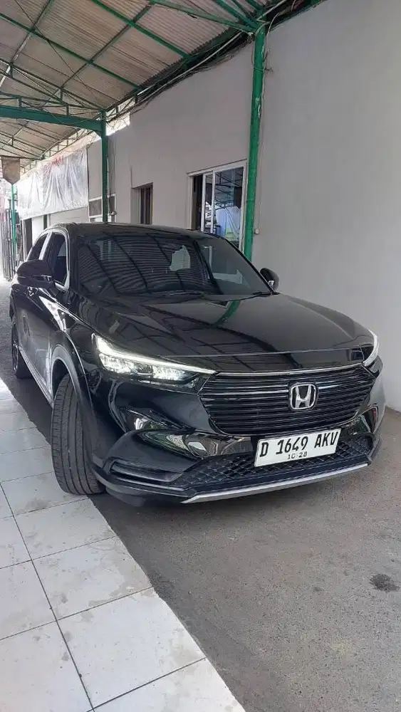 Honda HR-V SE Plus 1.5 AT SENSING Panoramic 2023 Solid Black Istimewa