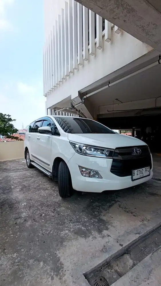 Toyota Innova Reborn 2.4 G Diesel AT 2018 – Putih
