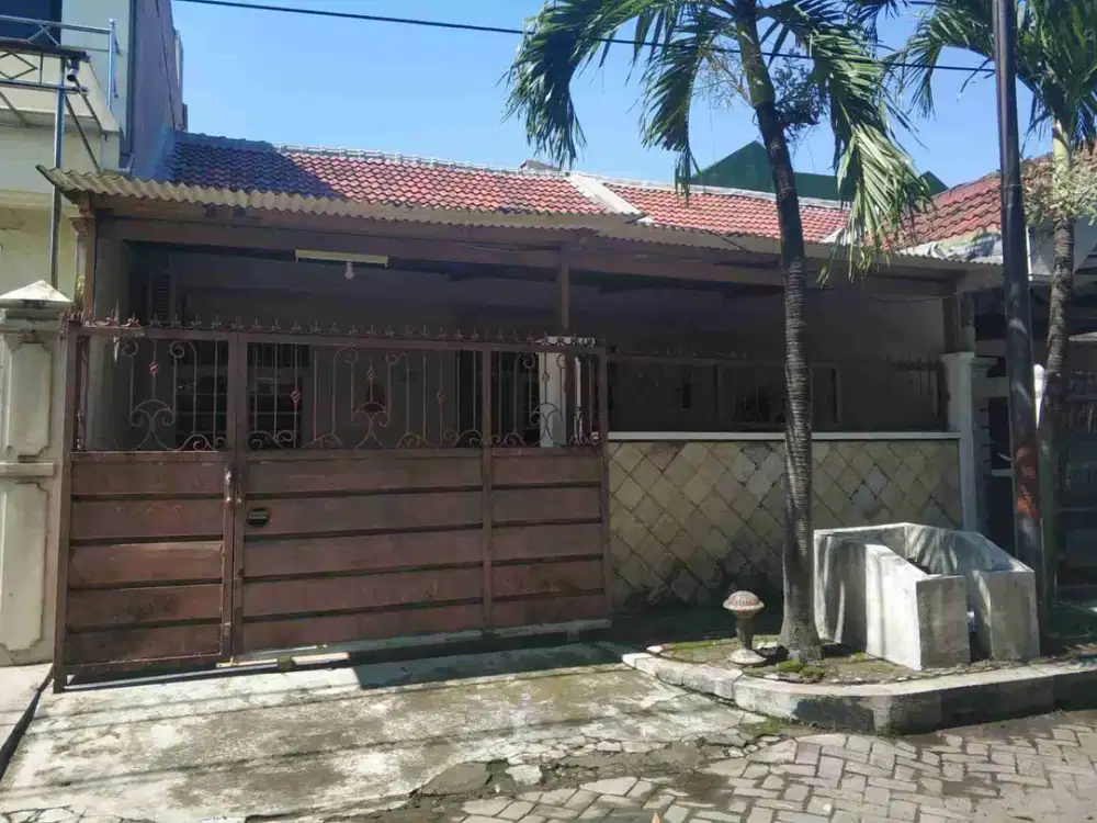 jual rumah di SiwalanKerto dekat kampus PETRA.tol waru.cito.trans icon Surabaya