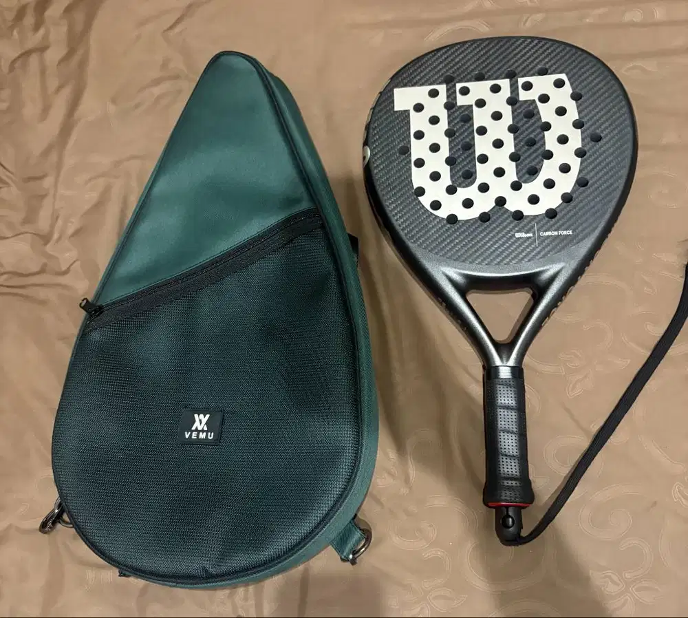 Wilson Original Carbon Force LT Padel Racket. FREE PADEL RACKET BAG.