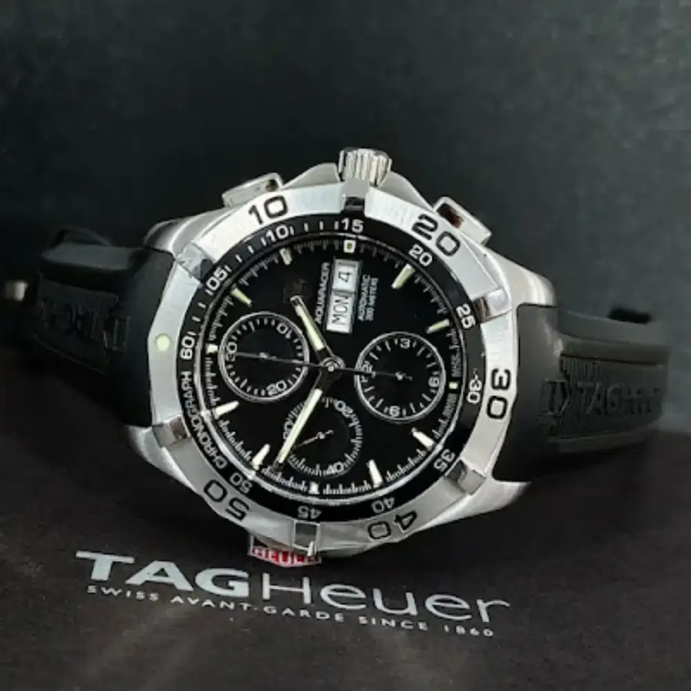 [For Sale] TAG Heuer Aquaracer 300M Black Dial Bracelet CAF2010