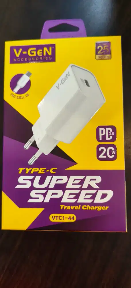 Travel Charger V-GeN VTC1-44 20W Fast Charging QC3.0 PD Type C VGEN