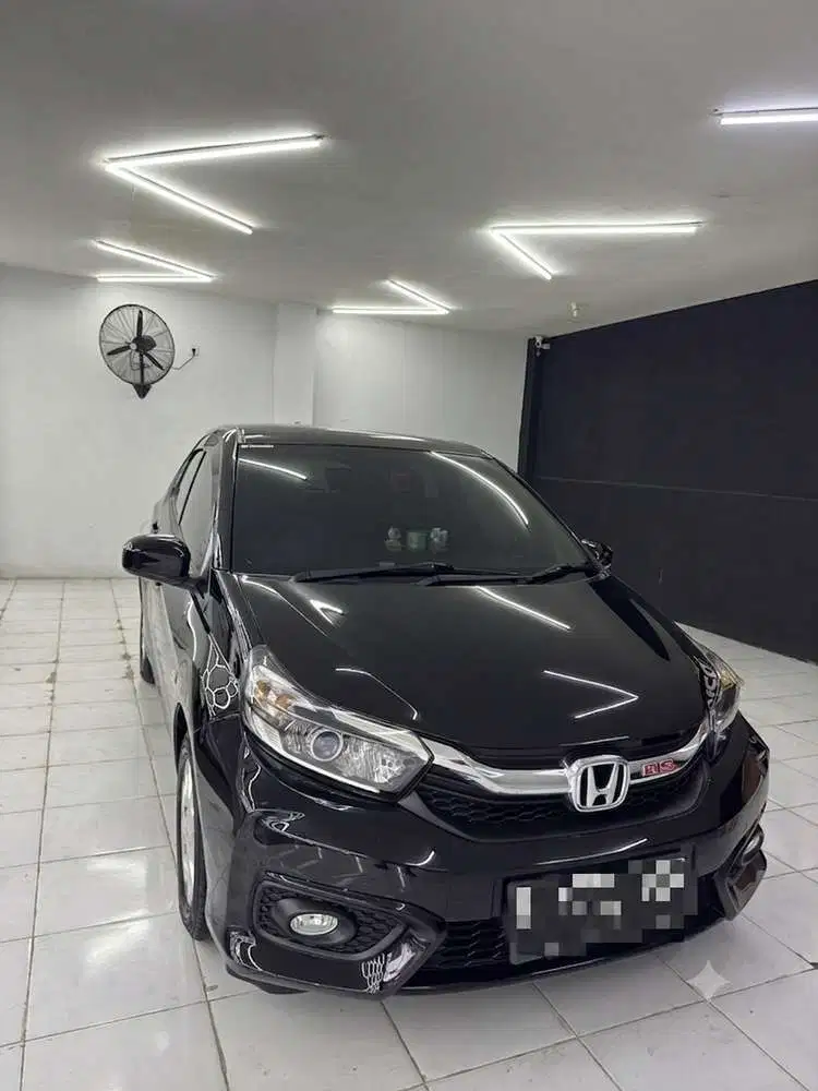 (KM 17000an) Honda Brio Satya 2022 E CVT Hitam Metalik Sangat Istimew