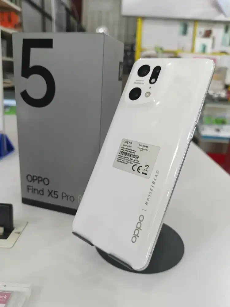 dijual oppo find X5 pro 12/256,no minus,mulus seken seperti baru,box