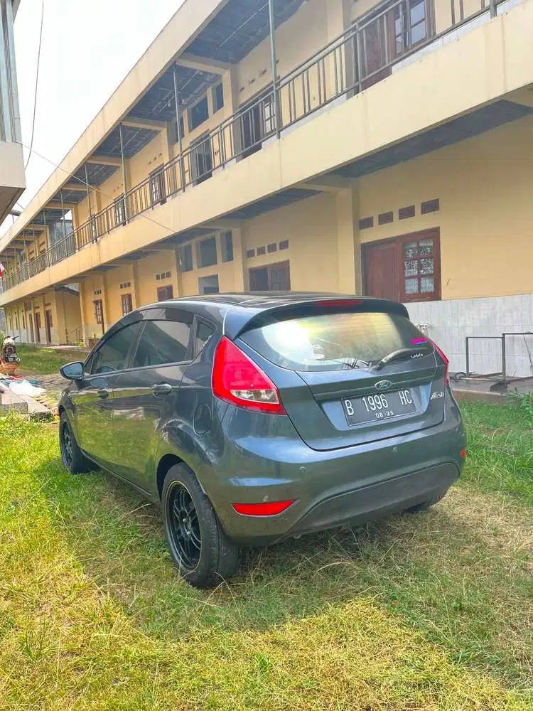 Ford Fiesta 2011 Bensin