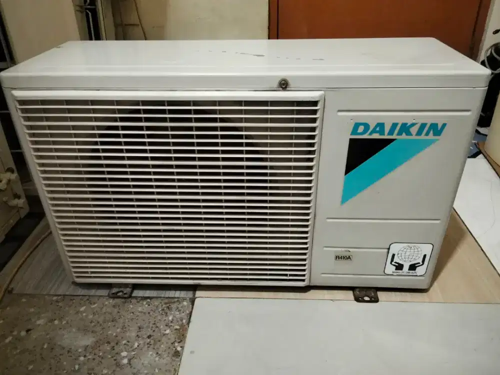 Outdor ac Daikin 3/4pk thailand