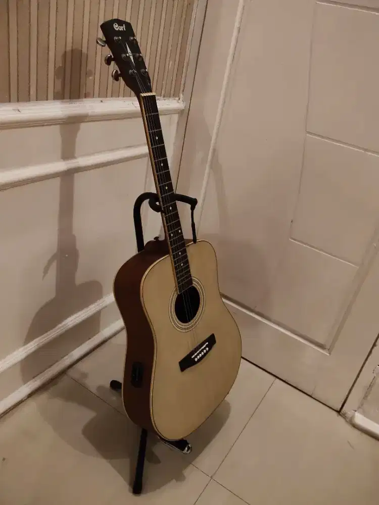 Gitar guitar cort ad810 op mulus