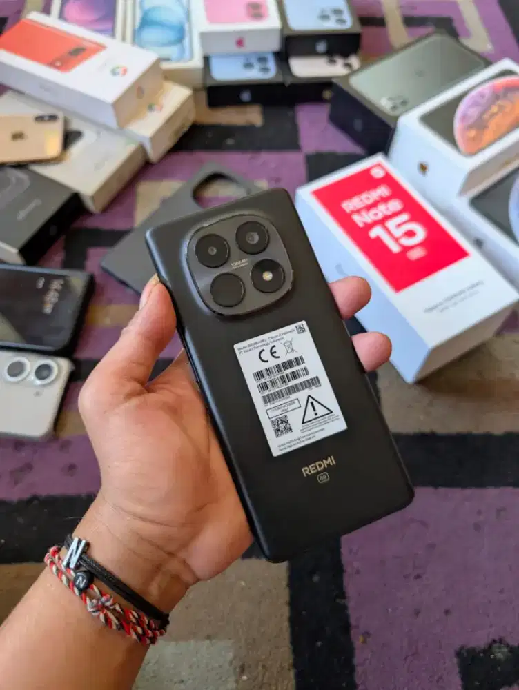 Redmi Note 15 5G 256Gb 2 bulan pakai