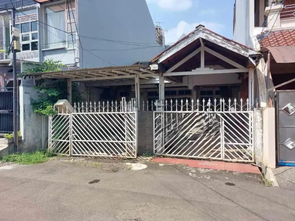 Dijual cepat rumah tua harga hitung tanah jalan lebar  di kelapa nias kelapa gading jakarta utara
