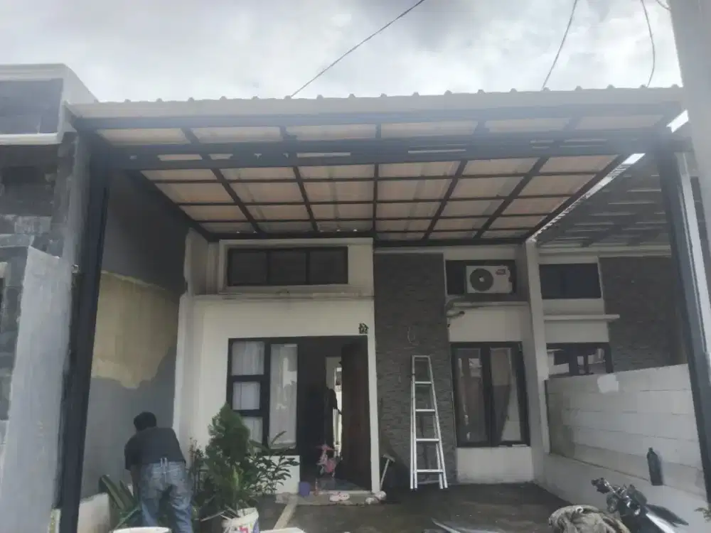 Kanopi alderon terpasang